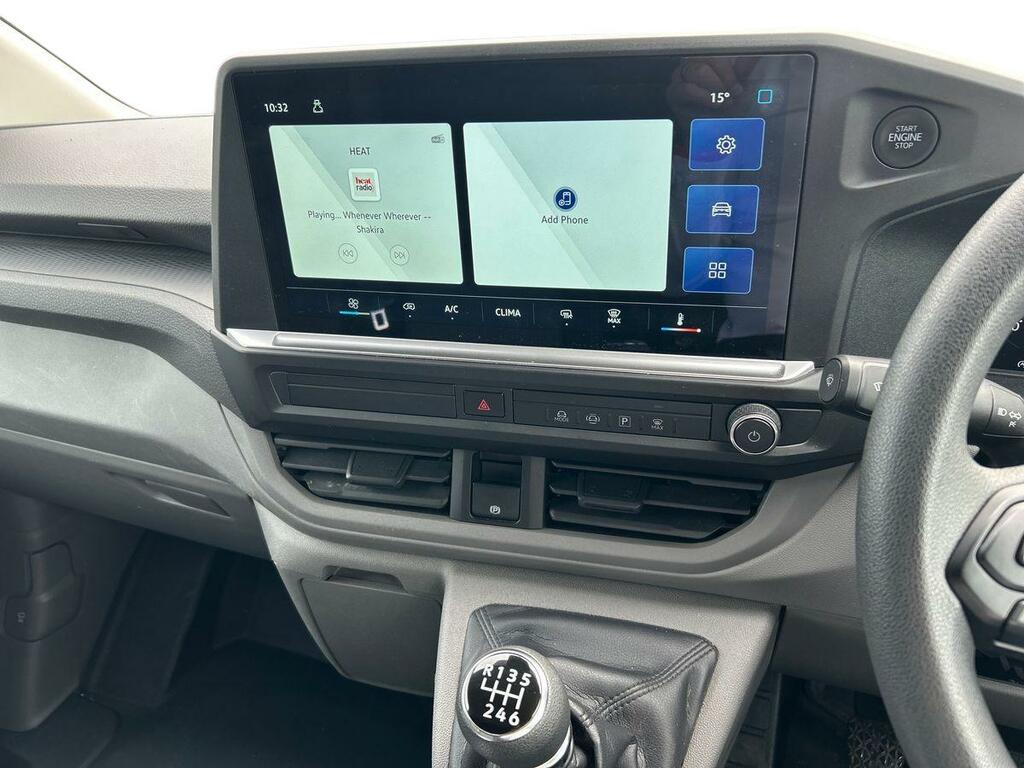 Volkswagen Transporter 2.0 Tdi T28 Commerce Panel Van F White #6