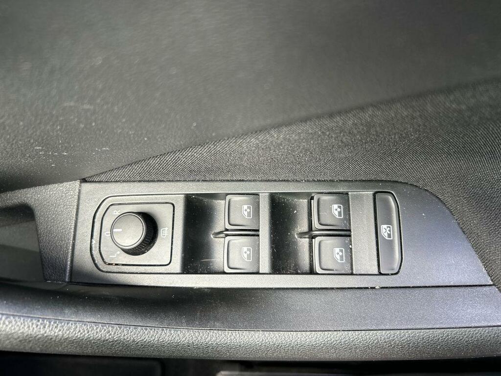Skoda Kamiq Hatchback  #27