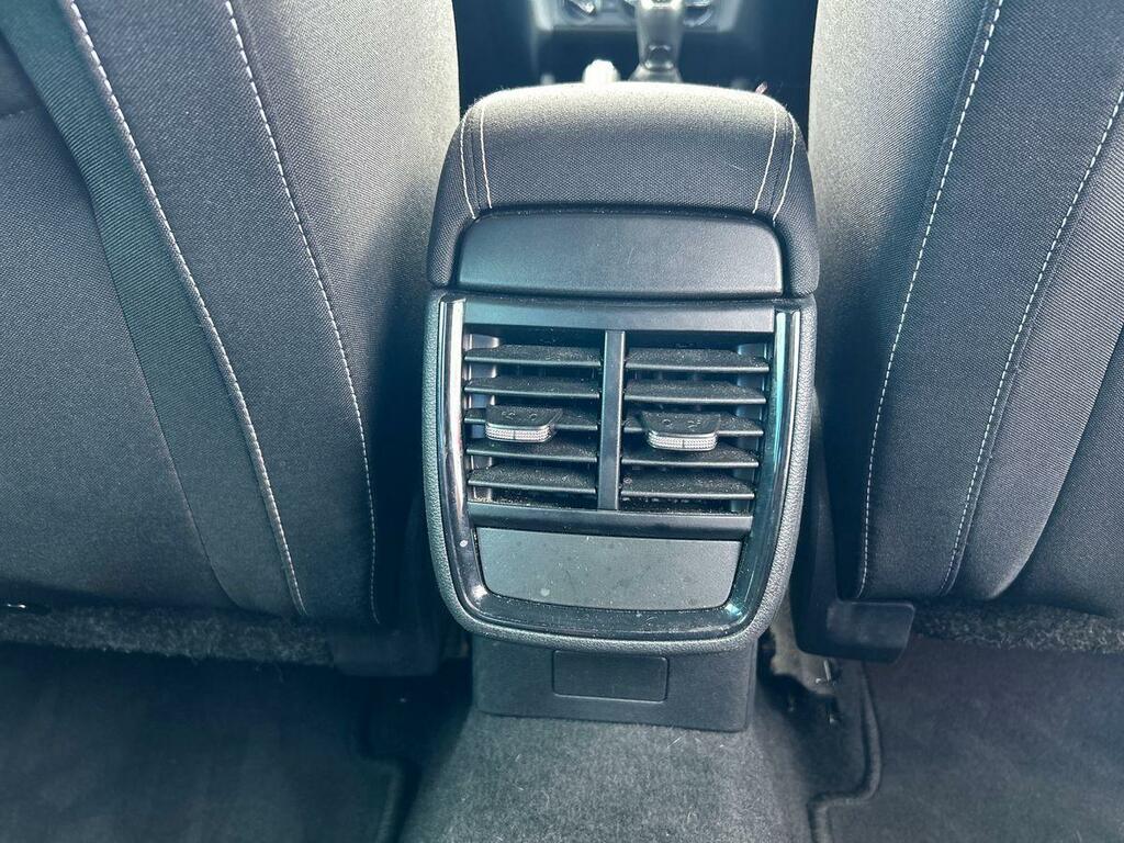 Skoda Kamiq Hatchback  #23