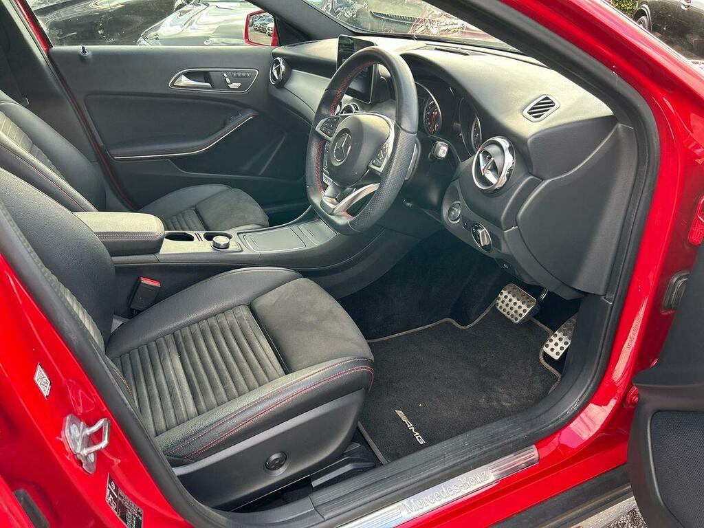Mercedes-Benz GLA Class 1.6 Gla 200 Amg Line Edition 155 Bhp Black #35
