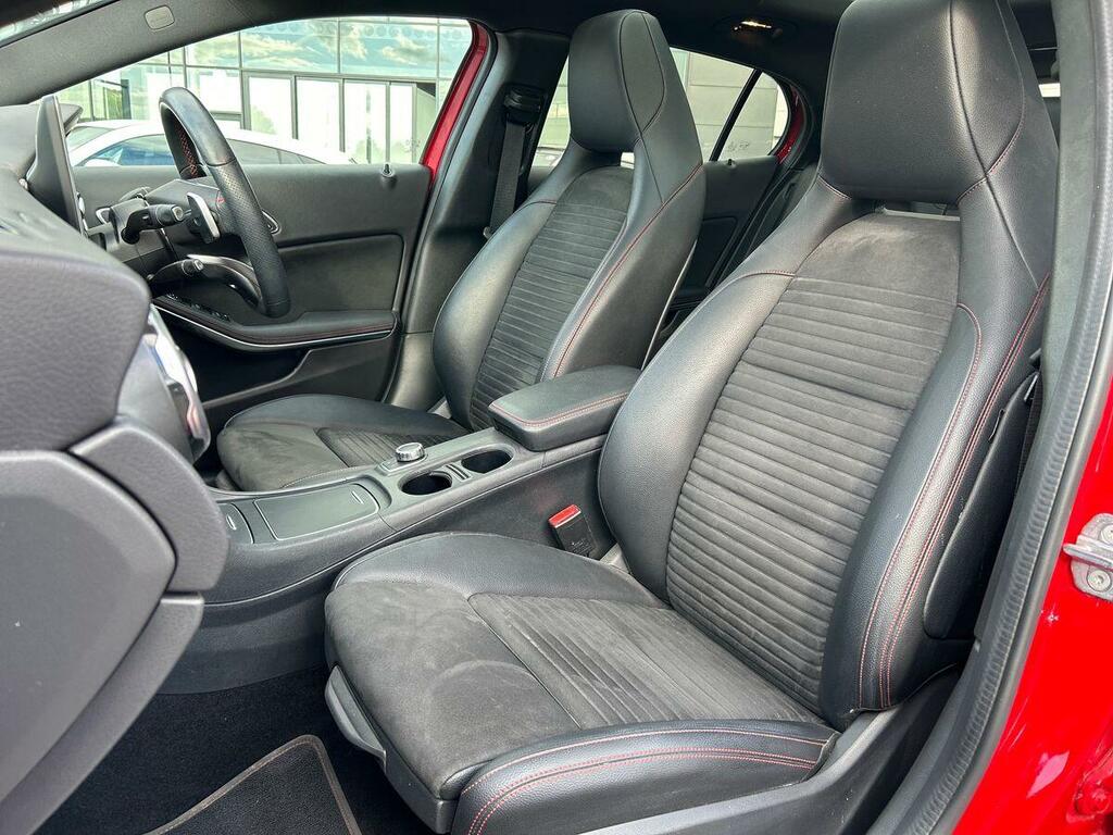 Mercedes-Benz GLA Class 1.6 Gla 200 Amg Line Edition 155 Bhp Black #27