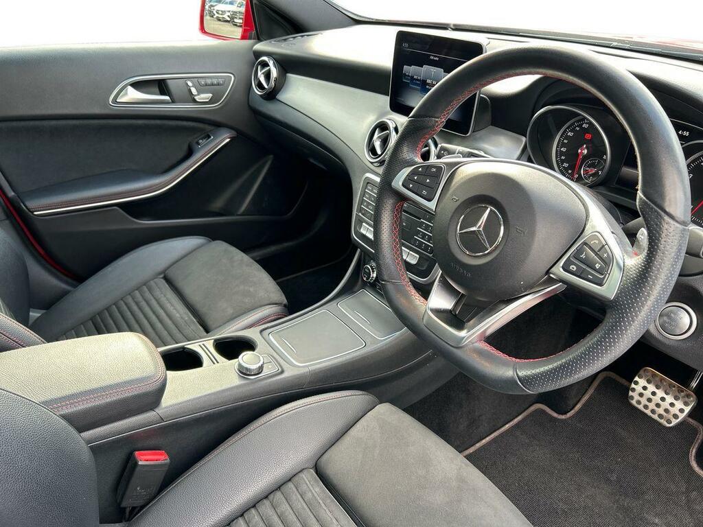 Mercedes-Benz GLA Class 1.6 Gla 200 Amg Line Edition 155 Bhp Black #20