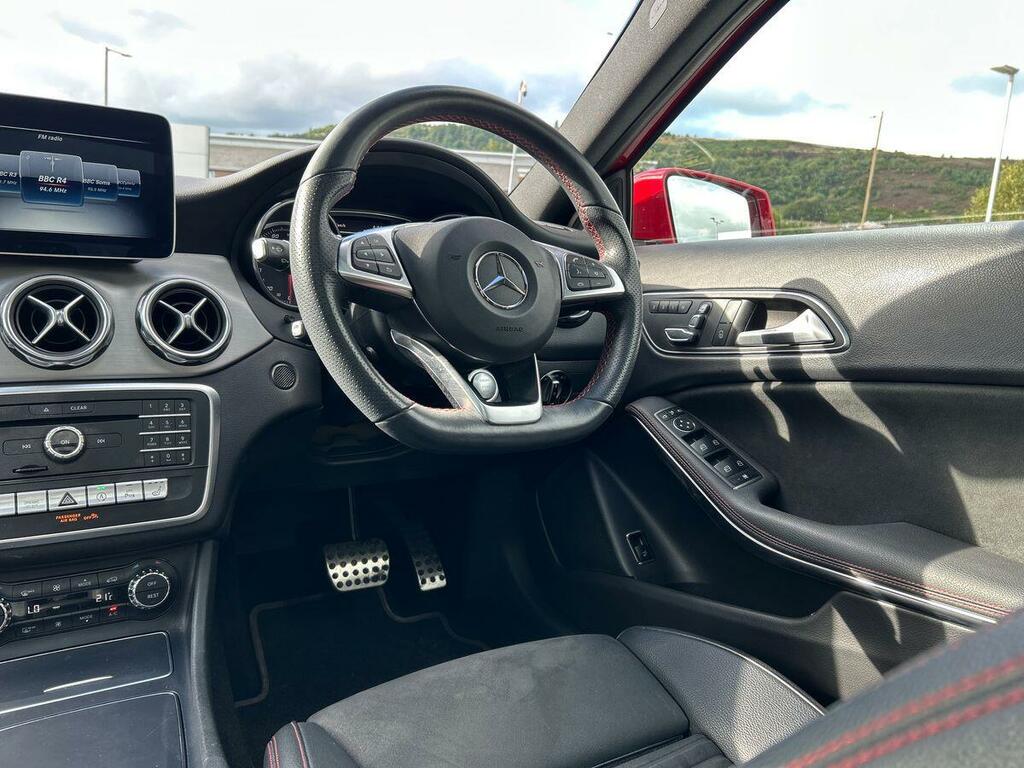 Mercedes-Benz GLA Class 1.6 Gla 200 Amg Line Edition 155 Bhp Black #30