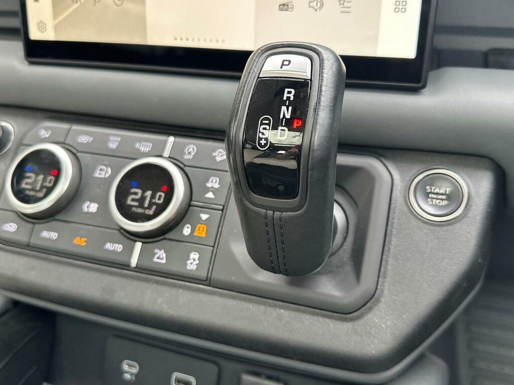 Land Rover Defender 110 3.0 D250 X-dynamic Hse Grey #13