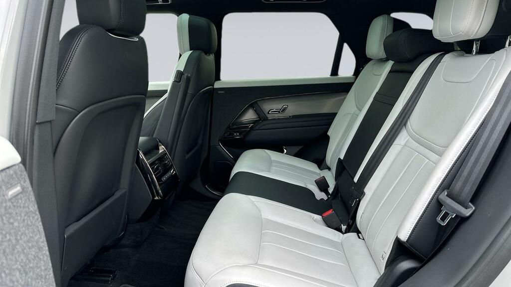 Land Rover Range Rover Sport 3.0 D300 Dynamic Se Grey #4
