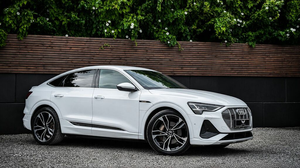 Audi E-tron 2020 55 S Line Sportback Quattro White #3