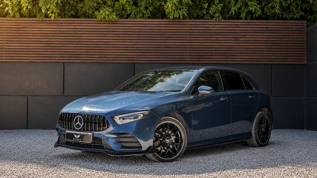 Mercedes-Benz A Class 2022 2.0 A200d Amg Line Edition Executive Hatchb Blue