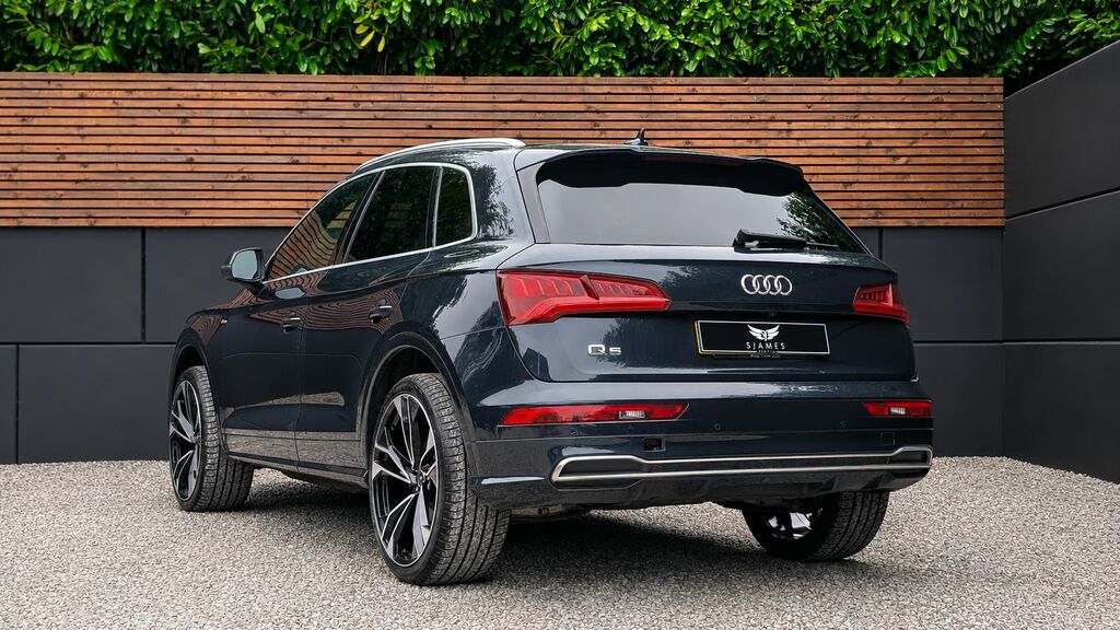 Audi Q5 Tdi S Line Black #8