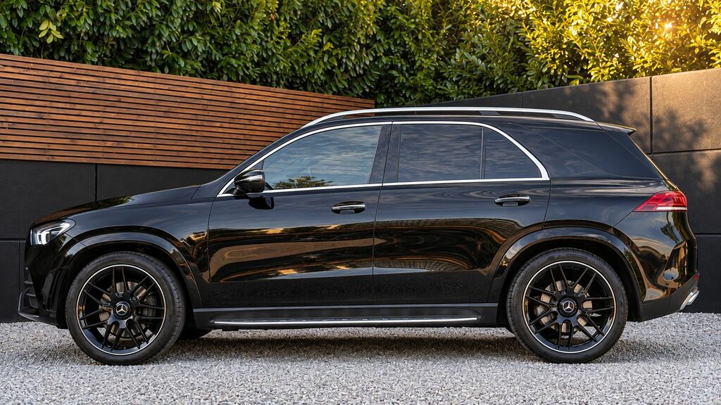 Mercedes-Benz GLE Class 2022 2.0 Gle350de 31.2Kwh Amg Line Suv Black #5