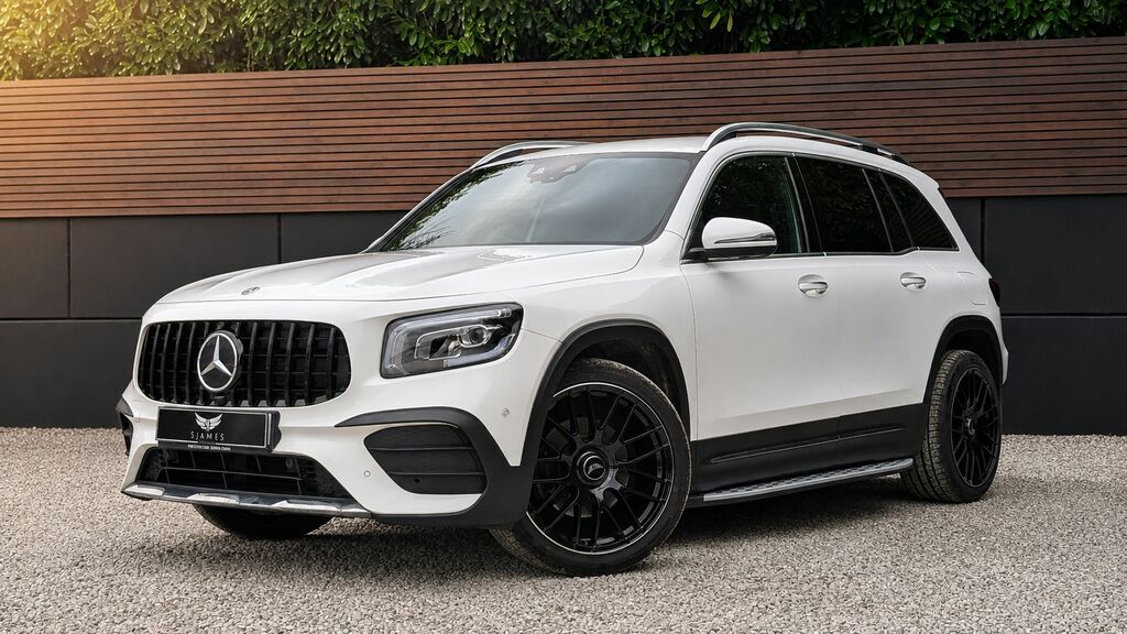 Mercedes-Benz GLB Class 2021 2.0 Glb220d Amg Line Premium Suv White #2