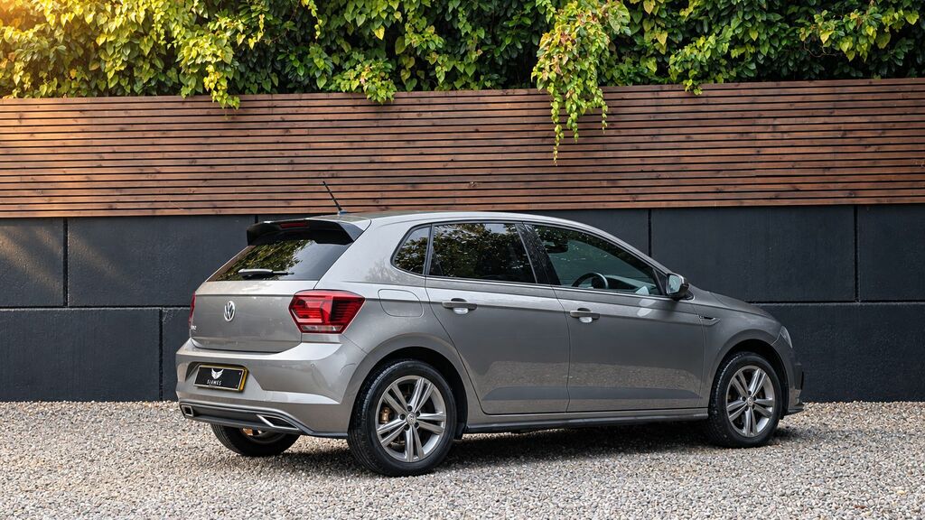 Volkswagen Polo Hatchback Black #7