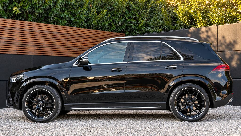 Mercedes-Benz GLE Class 2022 2.9 Gle400d Amg Line Premium Suv Black #5