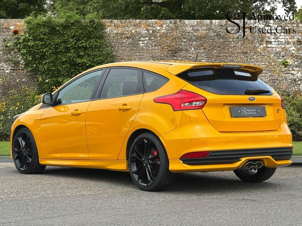 Ford Focus Hatchback 2.0 Tdci St-3 Powershift Euro 6 Ss Yellow #6