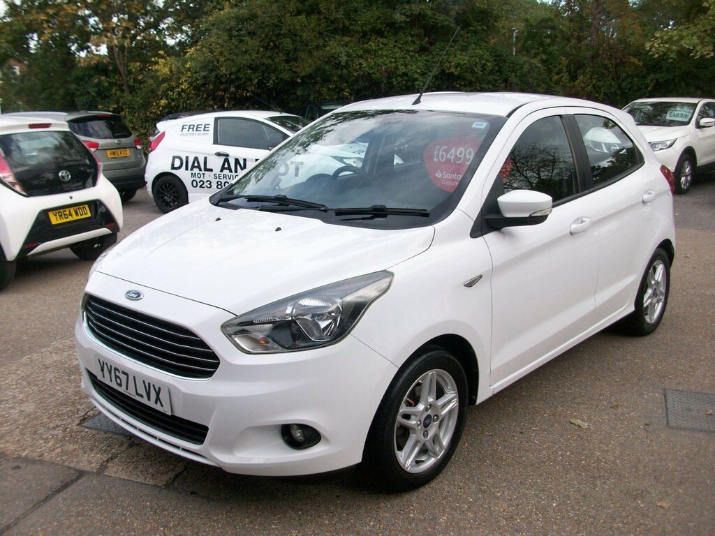 Ford KA+ 1.2 Ti-vct Zetec Euro 6 White