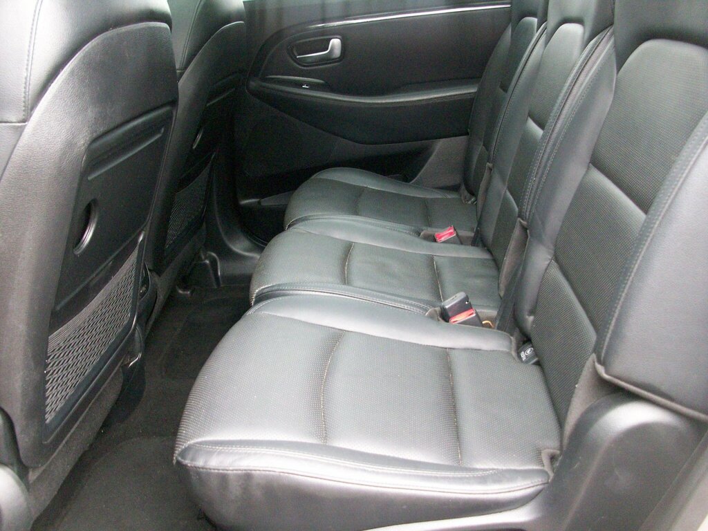 Kia Carens 1 Ecodynamics Crdi Silver #16