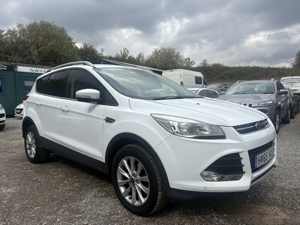 Ford Kuga 1.5 T Ecoboost Titanium White