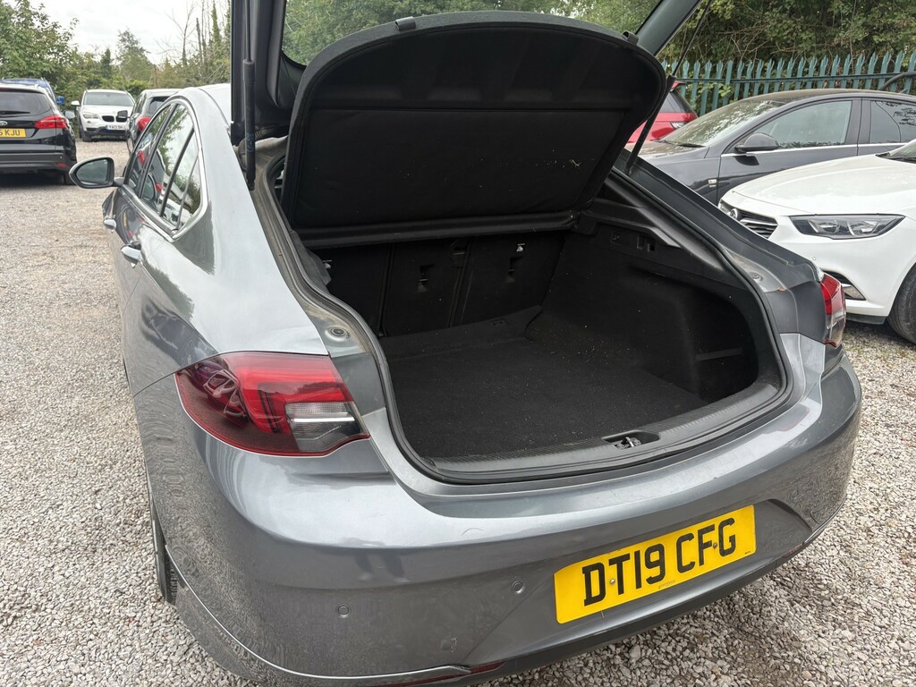 Vauxhall Insignia 2.0 Sri Vx-line Nav 168 Bhp White #16
