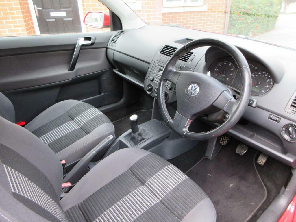 Volkswagen Polo 1.2 Match Red #5