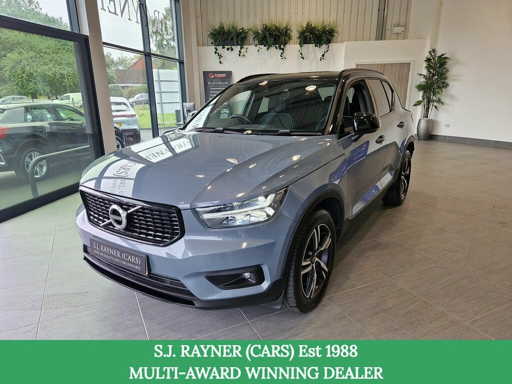 Volvo XC40 D3 R-design YU19EUZ Grey
