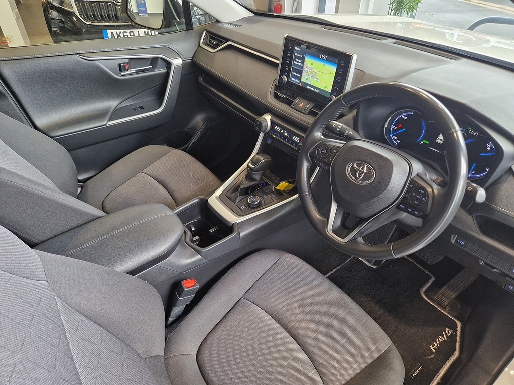 Toyota Rav 4 Vvt-h Design White #4