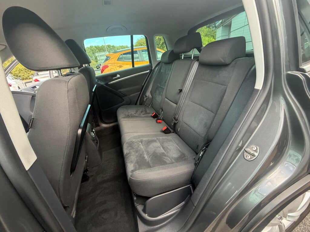 Volkswagen Tiguan 2.0 Tdi Bluemotion Tech Match Suv Dsg 4 Black #30