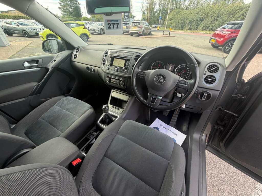 Volkswagen Tiguan 2.0 Tdi Bluemotion Tech Match Suv Dsg 4 Black #13