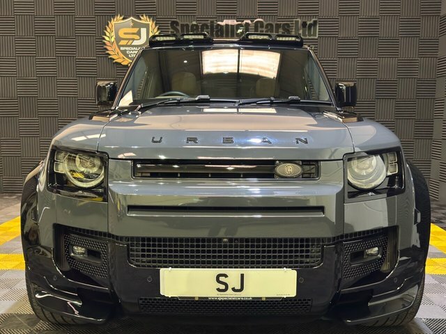 Land Rover Defender 110 Suv Black #2