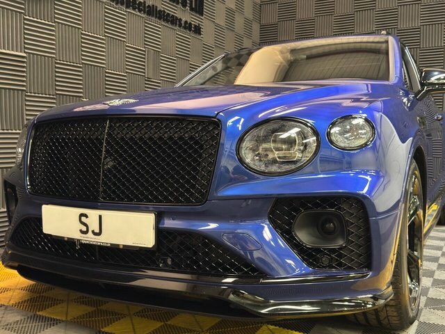 Bentley Bentayga 4.0 V8 S Touring Spec Grey #23