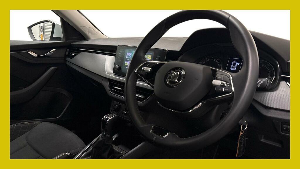 Skoda Kamiq 1.0 Tsi Se Dsg Euro 6 Ss White #4