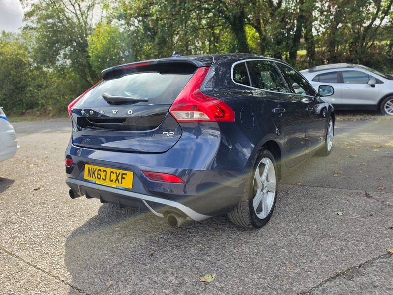 Volvo V40 D2 R-design Blue #6
