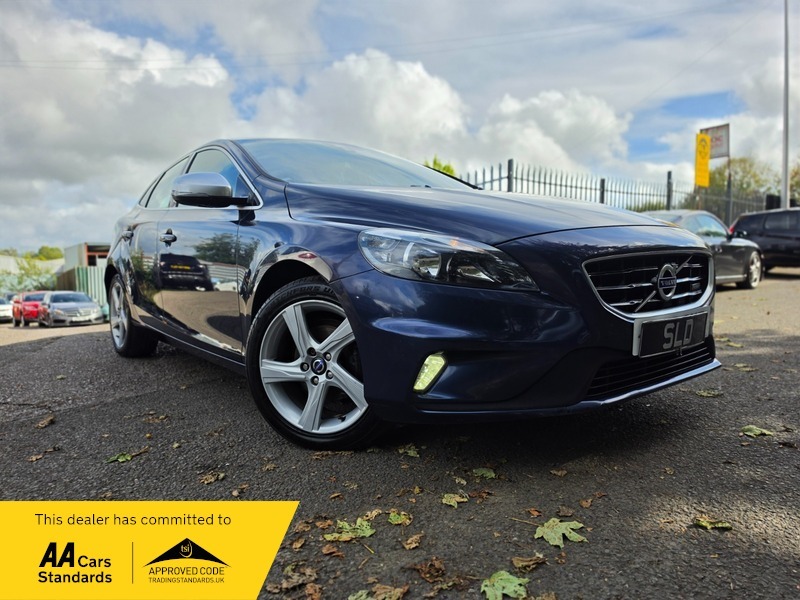 Volvo V40 D2 R-design Blue