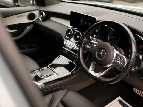 Mercedes-Benz GLC Class Glc 43 4Matic Premium Plus Tct White #19