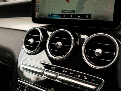 Mercedes-Benz GLC Class Glc 43 4Matic Premium Plus Tct White #37
