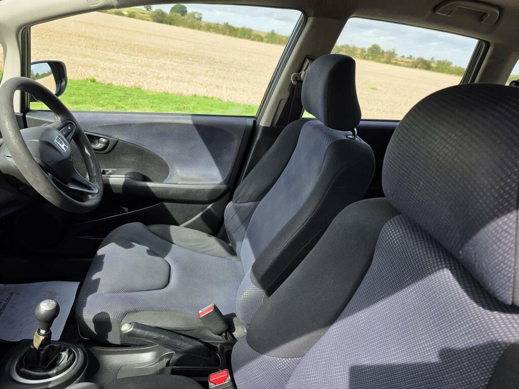 Honda Jazz 1.4 I-vtec Es Hatchback Grey #22