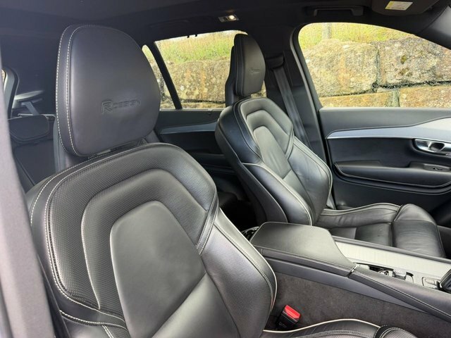 Volvo XC90 T5 Momentum Pro  #16