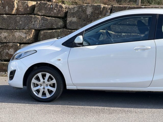Mazda 2 2010 1.3 Ts2 Hatchback Euro 5 8 White #3