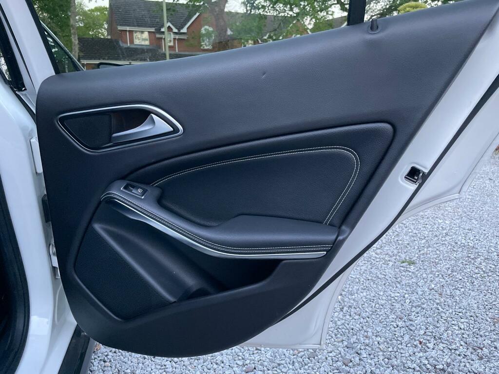 Mercedes-Benz GLA Class Petrol #6