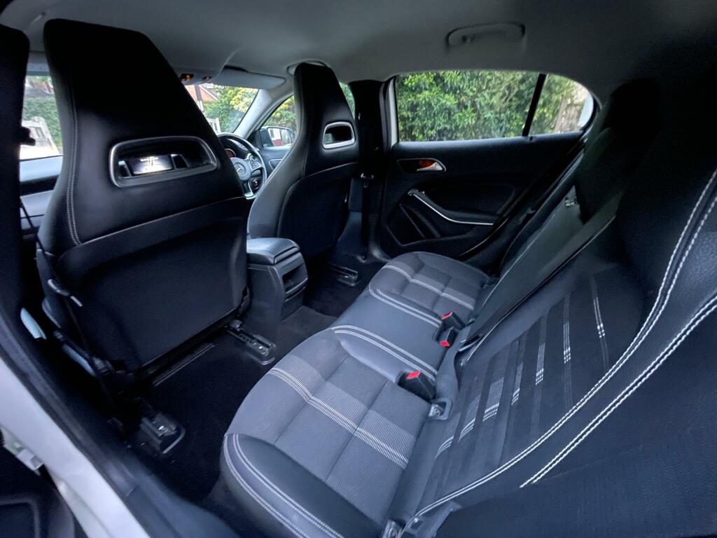 Mercedes-Benz GLA Class Petrol #4