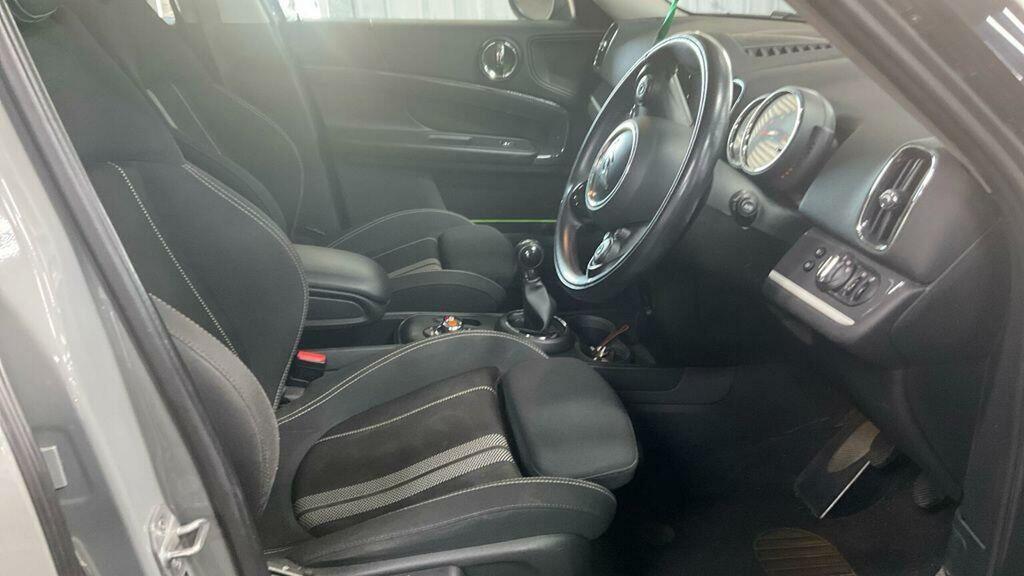 Mini Countryman Grey #10