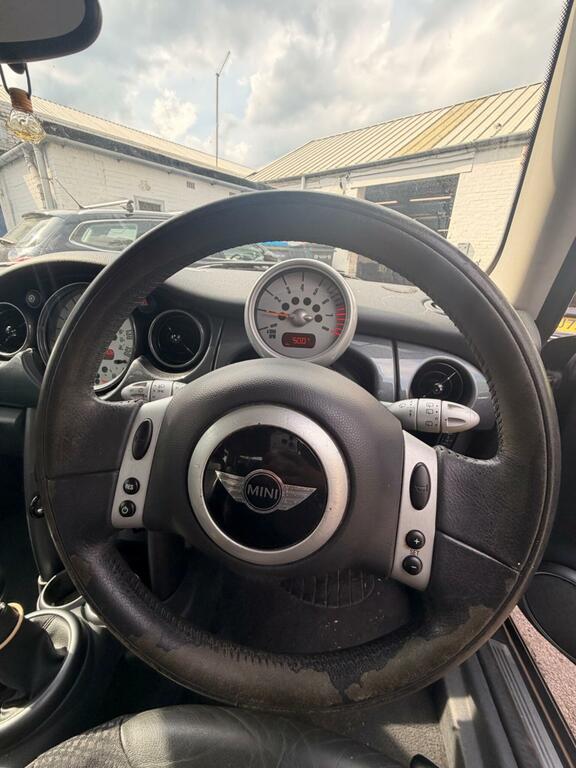 Mini Hatch 1.6L 1.6 One Hatchback Euro 3 9 Green #19