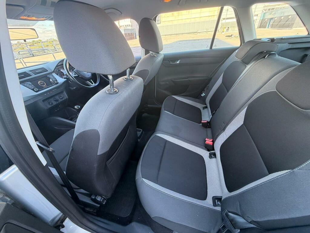 Skoda Fabia Hatch Se L 1.2 Tsi 110 P Silver #34