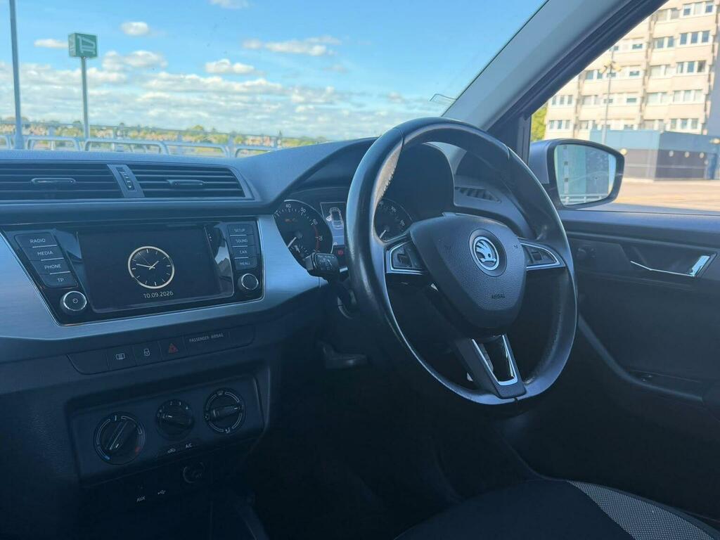 Skoda Fabia Hatch Se L 1.2 Tsi 110 P Silver #27