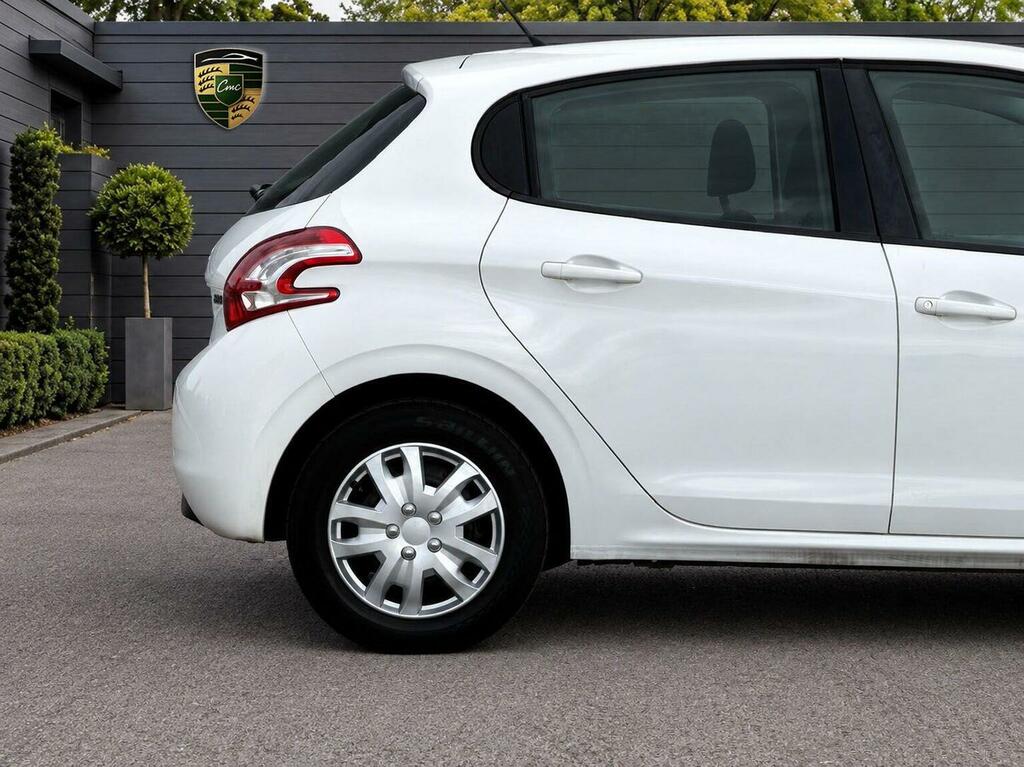 Peugeot 208 1.2 Vti Active White #12