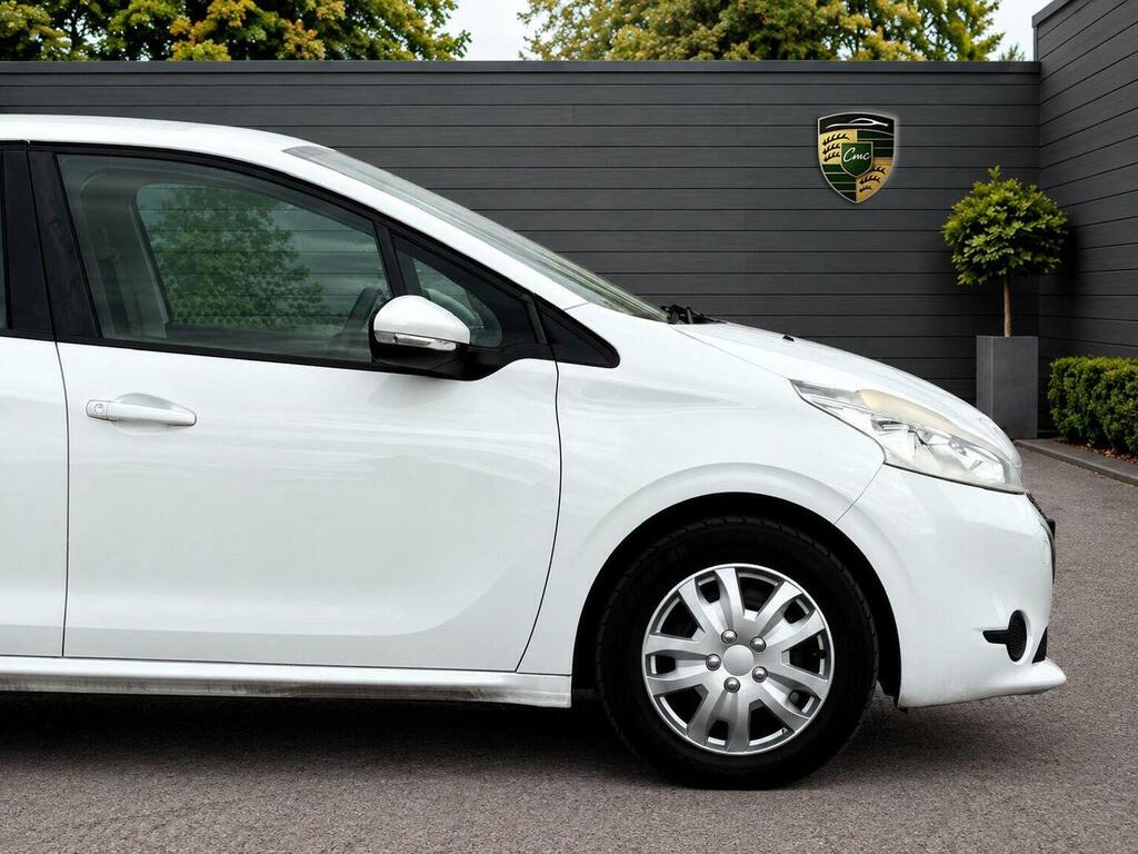 Peugeot 208 1.2 Vti Active White #13