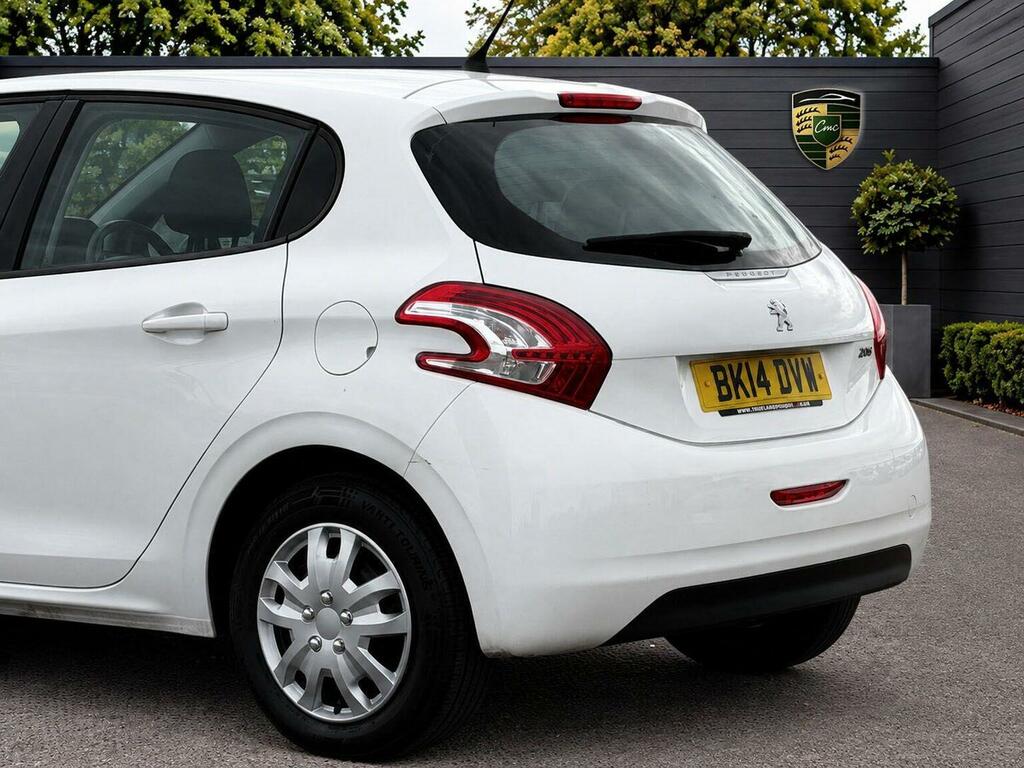 Peugeot 208 1.2 Vti Active White #11