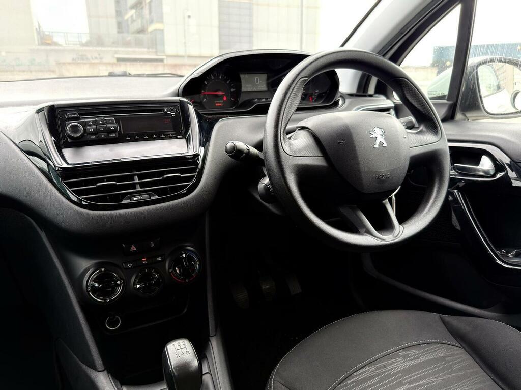 Peugeot 208 1.2 Vti Active White #17