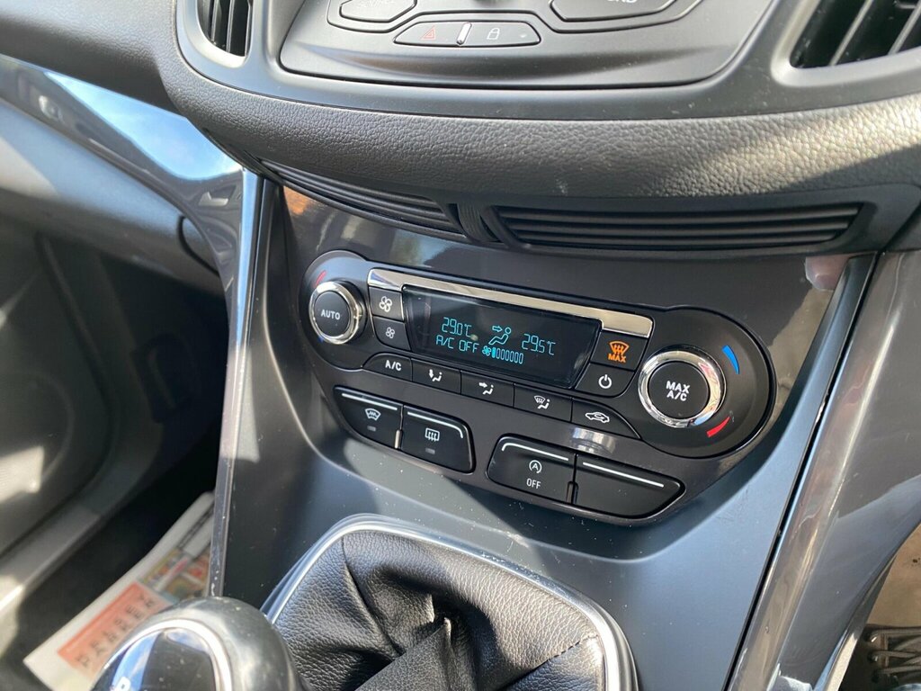 Ford Kuga 1.5 Tdci Titanium Silver #38