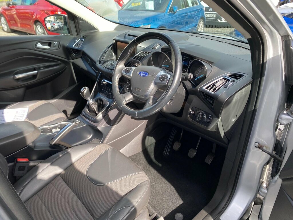 Ford Kuga 1.5 Tdci Titanium Silver #25