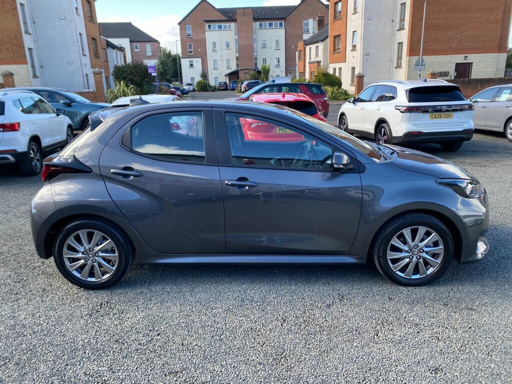 Toyota Yaris 1.5 Vvt-h Icon E-cvt Euro 6 Ss #4