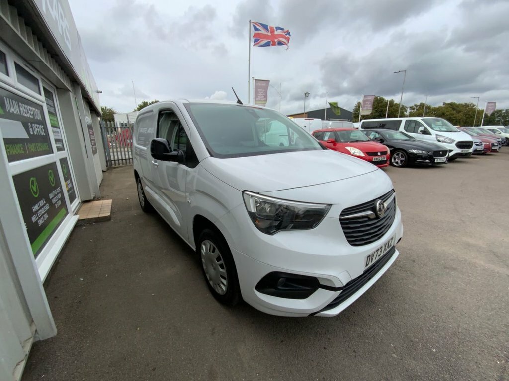 Vauxhall Combo 1.5L Pro White #3